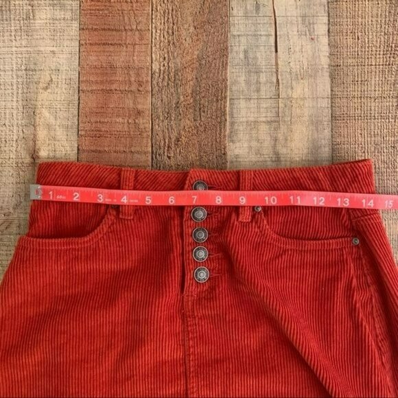 RSQ Red Corduroy Mini Skirt With Frayed Hem & Button Front Size 3 - Picture 5 of 5